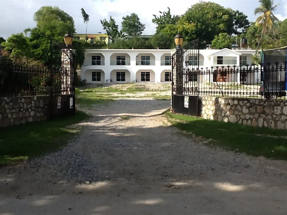 Hotel Auberge Du Rayon Vert à Port-Salut