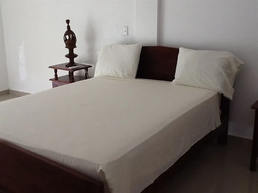 Hotel Auberge Du Rayon Vert Port-Salut